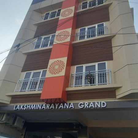 Lakshmi Narayana Grand Kanchipuram Exterior foto